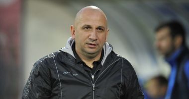 Stire din Sport : Vasile Miriuţă este noul antrenor al echipei Poli Iaşi