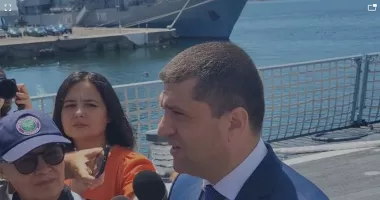 Radu Miruță, declarații în Portul militar Constanța: Patru nave vor fi construite la Șantierul Naval Mangalia
