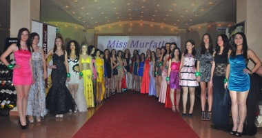 Primarul Gheorghe Cojocaru și Cătălin Botezatu au ales-o pe "Miss Murfatlar" - 2