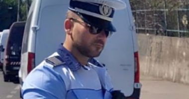 Stire din Eveniment : Un polițist din Constanța a denunțat un bărbat care încerca să îi dea mită