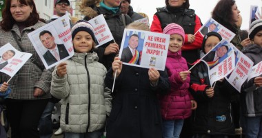 Năvodărenii îl vor liber pe primarul Nicolae Matei - 5