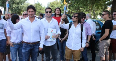 Stire din Politică-Administrație : Ce s-a întâmplat la marșul Forței Civice