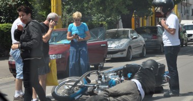 Accident STUPID. Șoferița este ANTRENOARE de baschet / GALERIE FOTO - 4