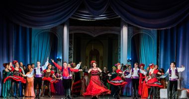 Stire din Cultură-Educație : Festivalul "Miturile Cetății" începe cu un spectacol după Caragiale
