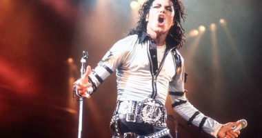 Versurile lui Michael Jackson au fost scoase la licitație