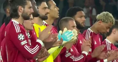 UEFA și FRF au onorat memoria lui Mircea Lucescu prin momente de reculegere pe stadioane - 4