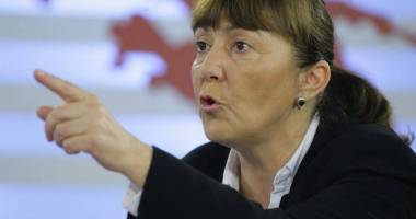 Stire din Politică-Administrație : "Pentru eliminarea infecțiilor intraspitalicești, spitalele trebuie distruse la 30 de ani"