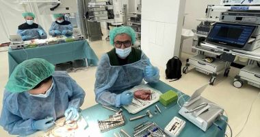 Ghidul chirurgical, soluția avansată în succesul implantului dentar, la M&M Dental Team - 2