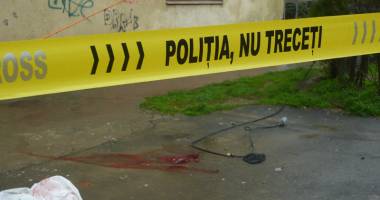 Moarte suspectă în zona Tic Tac. Un bărbat s-a aruncat în gol de la etajul nouă - 2