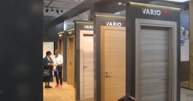 Mobila de lux și mobila din carton, în competiție la târgul din Mamaia - 12