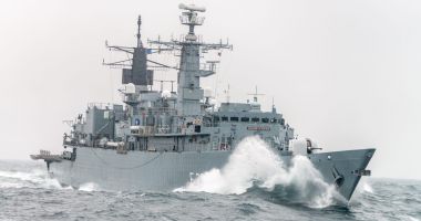 Stire din Eveniment : GALERIE FOTO. Sute de marinari militari, la exercițiul „Dacia 21 Livex”