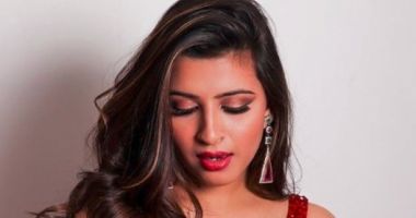 Stire din Monden : Crimă șocantă! Un top-model de succes a fost omorât cu brutalitate. Trupul i-a fost găsit într-o valiză
