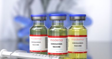 Stire din Social : Japonezii au suspendat utilizarea vaccinului Moderna