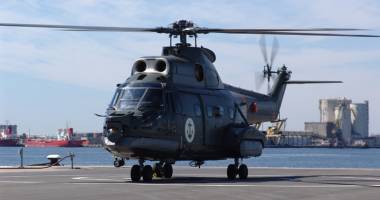 Stire din Eveniment : Elicopterele IAR 330 Puma Naval au fost modernizate