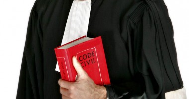 Stire din Eveniment : Modificări drastice în profesia de avocat. Ce îi așteaptă  pe apărători