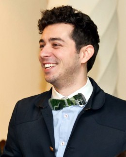 Stire din Monden : Marius Moga, preocupat  de o carieră în America
