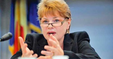 Stire din Politică-Administrație : Mona Pivniceru depune jurământul de învestitură ca ministru al Justiției la ora 17.30