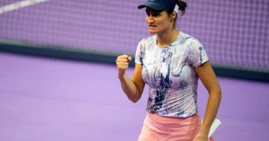 Stire din Sport : Monica Niculescu s-a calificat în sferturi la Hobart International, la dublu
