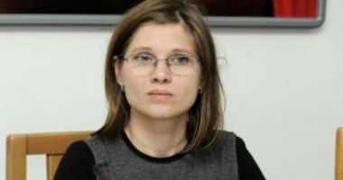 Stire din Actualitate : CNA a sesizat BEC şi AEP că preşedintele AUR, George Simion, face campanie pe TikTok în ziua alegerilor