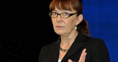Stire din Politică-Administrație : Macovei: Modificarea procedurii de numire a procurorilor șefi, o acțiune împotriva intereselor României