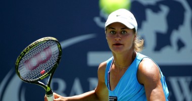 Stire din Sport : Tenis: Monica Niculescu a câștigat turneul WTA de la Florianopolis