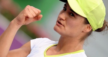 Stire din Sport : Tenis / Monica Niculescu și Yanina Wickmayer, în finala de dublu la Washington