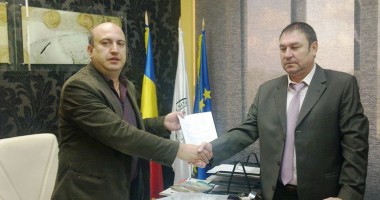 Stire din Cultură-Educație : Protocol de colaborare între Colegiul "Mircea" și Universitatea "Ovidius"