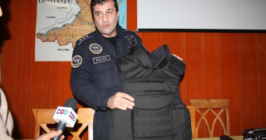 Veste antiglonț de ultimă generație pentru trupele DIAS  (FOTO) - 2