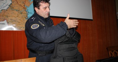Veste antiglonț de ultimă generație pentru trupele DIAS  (FOTO) - 3