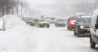 Galerie foto. Constanța, plină de mormane de zăpadă - 6