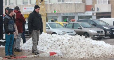 Galerie foto. Constanța, plină de mormane de zăpadă - 9