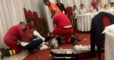 Stire din Eveniment : Un bărbat a murit la nunta fiicei sale! A căzut secerat după ce i s-a făcut rău