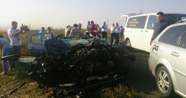 Imagini de groază, la Constanța. Trei morți într-un accident rutier. Femeia a fost aruncată prin ușa autocarului - 9