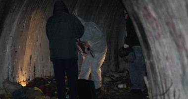 Vezi imagini șocante cu cadavrul din parcul Tăbăcărie - 3