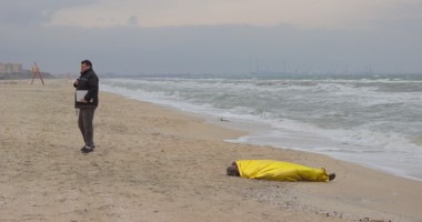 Un bucureștean s-a sinucis pe o plajă din Mamaia - 2