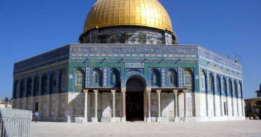 Stire din Actualitate : Atentat sinucigaș într-o moschee  din Afganistan