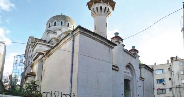 Stire din Diverse : Moscheea Carol I - monument unic de arhitectură