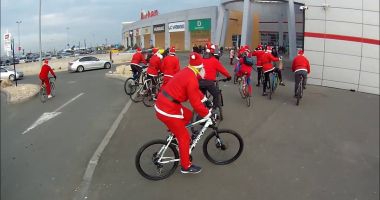 Stire din Sport : Moș Crăciun vine pe bicicletă la Constanța