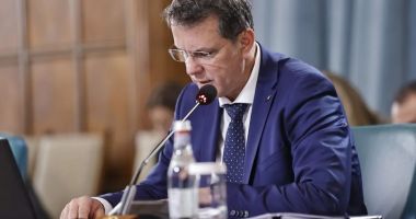 Stire din Actualitate : Ionuț Moșteanu și-a dat demisia. Scandalul CV-ului l-a îngenunchiat
