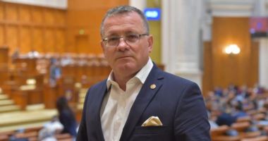Stire din Politică-Administrație : Moţiunea simplă împotriva ministrului Agriculturii a fost respinsă