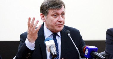 Stire din Politică-Administrație : Motivele pentru care Crin Antonescu a decis să revină în cursa pentru prezidențiale