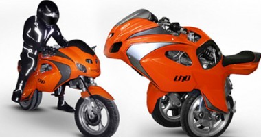 AUTO-MOTO / Motocicleta care încape în lift
