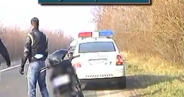 Stire din Eveniment : "Zbura" pe o motocicletă cu peste 200 de km/h în localitatea Tuzla