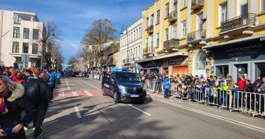 GALERIE FOTO Peste 1000 de constănțeni prezenți la parada militară de Ziua României - 21