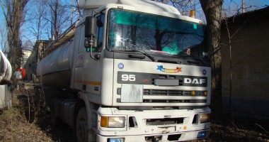 Stire din Eveniment : Peste o tonă de motorină, confiscată de Garda de Coastă
