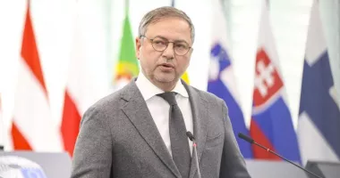 Stire din Politică-Administrație : Dan Motreanu acuză „limbajul dublu” din PSD după reacțiile la reformele lui Bolojan