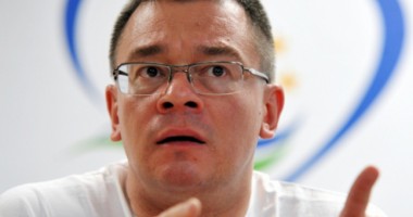 Stire din Politică-Administrație : "E un moment foarte dificil pentru dreapta românească"