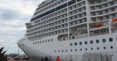 Gigantul "MSC Musica" a inaugurat croazierele cu îmbarcarea din portul Constanța - 2