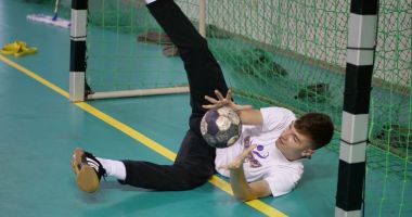 Stire din Sport : MTS / Se deblochează competiţiile de copii şi juniori. Teste rapide ieftine pentru Covid-19