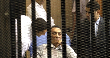 Stire din Actualitate : Mubarak, achitat în procesul vizând implicarea în uciderea participanților la protestele din 2011